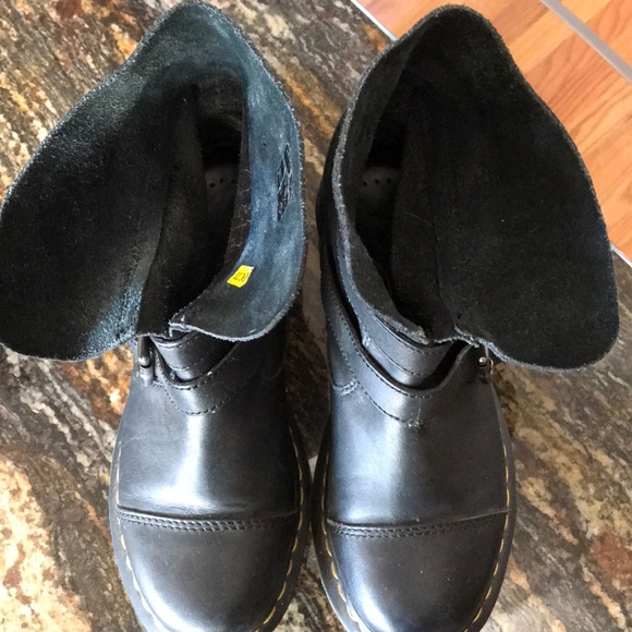 Dr Marten Buckle Boots Size 7!!! - Picture 3 of 8